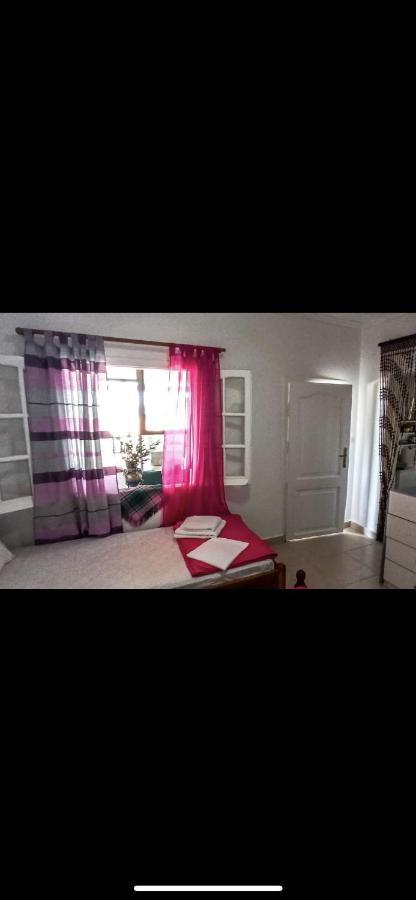 Xara House *